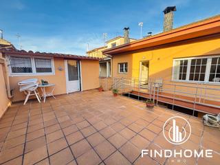 Chalet  Calle del puig roig. Te presentamos una casa con grandes posibilidades frente aunazon