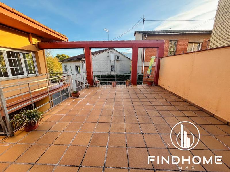 Foto d1bbddbe-ef26-4a29-b572-b48c716c7005. Xalet a Olot