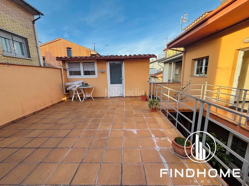 Foto f8b48a4d-f13c-461e-8558-8513f23615b4. Xalet a Olot