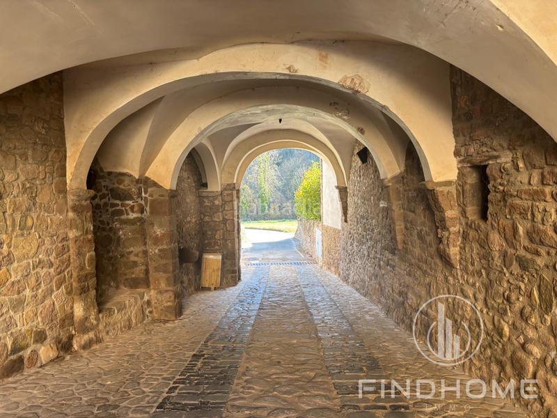 Foto f9317a63-fcdd-41b0-a67c-64c0cac3f8dc. Masía en carretera major 20 en Preses (Les)