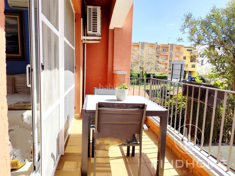 Foto f6330494-ddcb-4b2a-8db9-b63b70897941. Casa adossada amb aparcament a Muga - Gran Reserva - Badia Empuriabrava