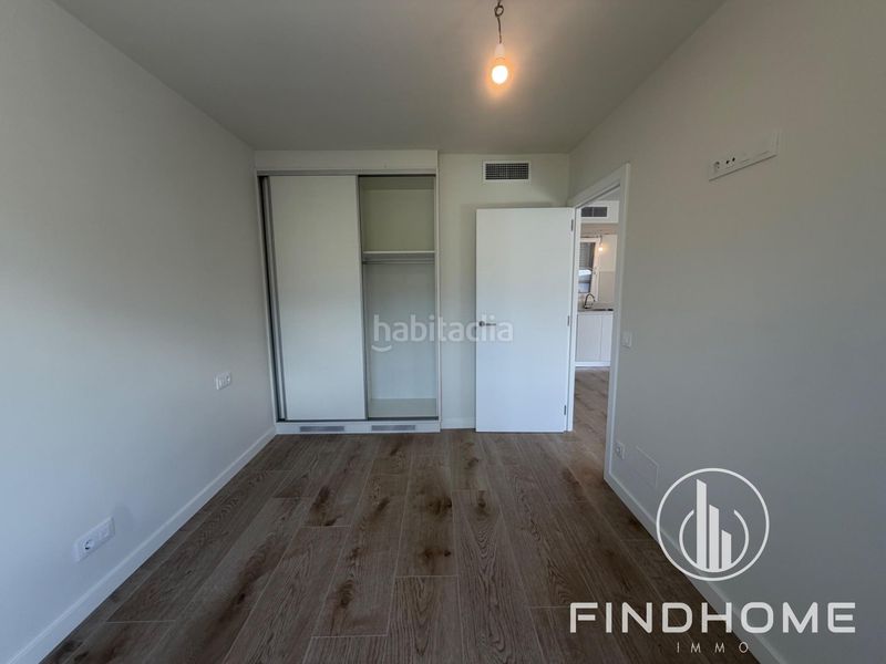 Foto 07b23957-c3a7-4143-bce7-e8a4e8415a1d. Pis a carrer de vic a Olot