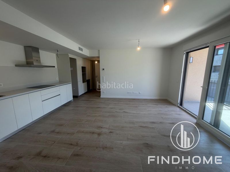 Foto 580ff4b1-dfa3-439d-aecc-01e3a49a0041. Pis a carrer de vic a Olot