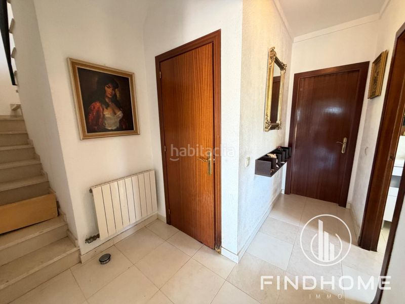 Foto ca8a8dae-7158-4123-b9df-01d3b5225ef8. Casa aparellada amb calefacció aparcament piscina a Avinyonet de Puigventós