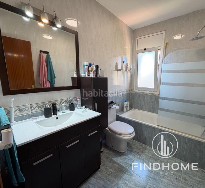 Foto d38aca89-1692-4006-a8ff-8b49900b7f6b. Casa aparellada amb calefacció aparcament piscina a Avinyonet de Puigventós