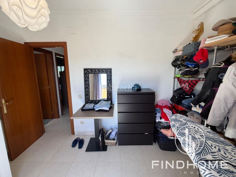 Foto f8bd8414-4a61-4817-9cc9-dfaca57c2cb8. Casa aparellada amb calefacció aparcament piscina a Avinyonet de Puigventós