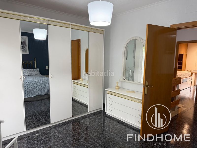 Foto 8197dd4c-b1ee-4e82-8d65-0050d5531974. Casa adossada amb calefacció aparcament a Olot