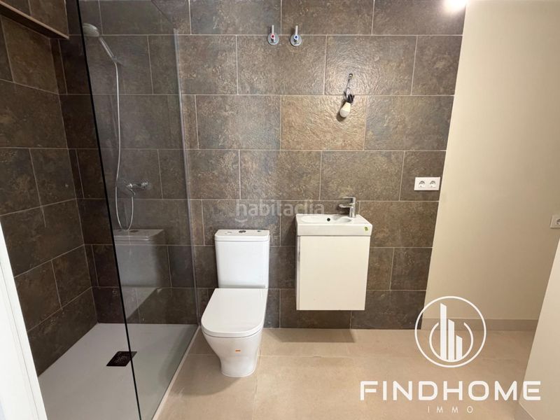 Foto 098a3692-1823-444d-8323-9232ab5359ca. Casa a schiera in carrer carrer miquel servet in Olot