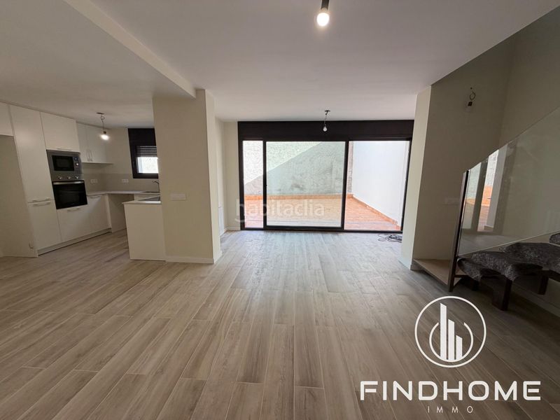 Foto 7de63427-f245-4f52-8f09-9b0a4e318b2b. Casa a schiera in carrer carrer miquel servet in Olot