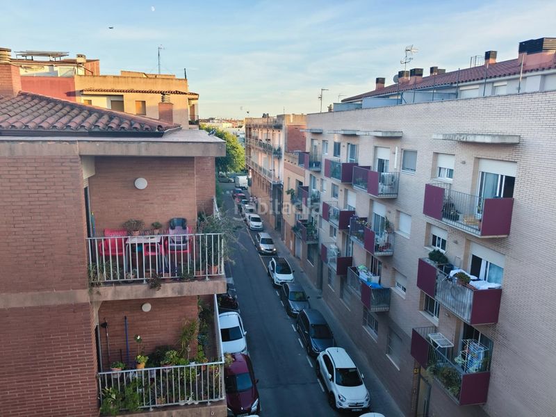 Foto 0c0268d4-ecc5-4055-b07e-a0b531dc5d12. Àtic a carrer de ramon basil a Eixample-Horta Capallera Figueres