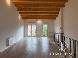 Casa aparellada  Avenida de fernando laparte 17