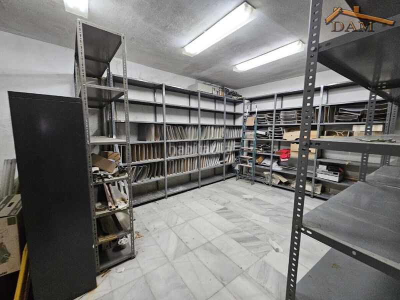 Foto fda5b6ba-f32d-4b70-ac80-f5e60d0290d2. Local comercial a Portillo de Toledo