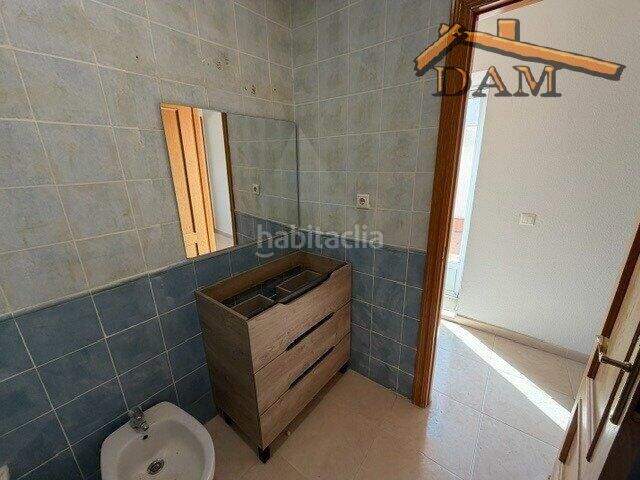 Foto 5e28562f-f6a4-4a02-b3ad-2a94a99e5415. Casa aparellada a Carmena