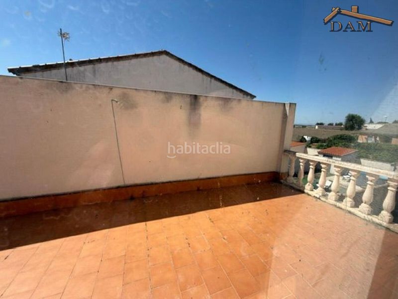 Foto 91380f4b-4cb3-403a-992f-e0a09e17e068. Casa pareada en Carmena