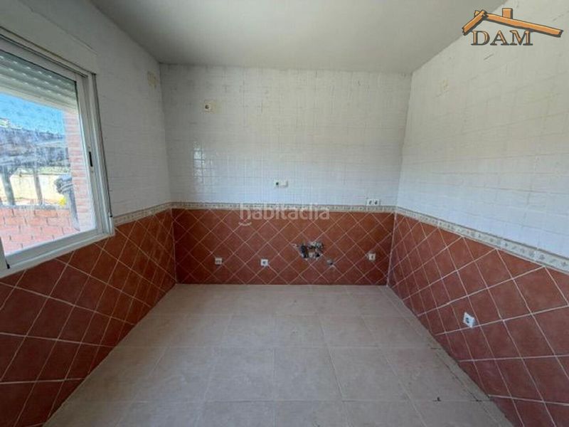 Foto f54dd834-b83d-4551-9abd-d0c113815af2. Casa pareada en Carmena