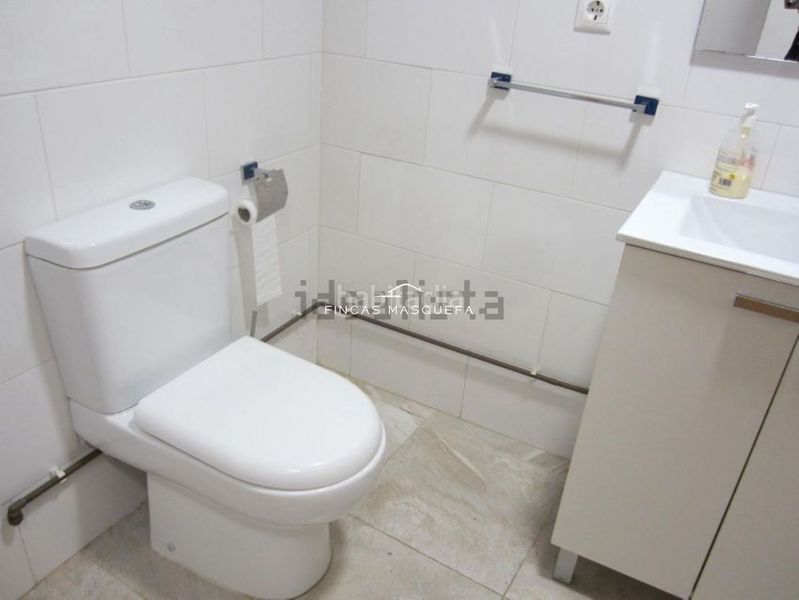 Foto a3d5bafb-4568-4d65-a087-7b8713903f51. Local comercial a El Camp d´en Grassot i Gràcia Nova Barcelona