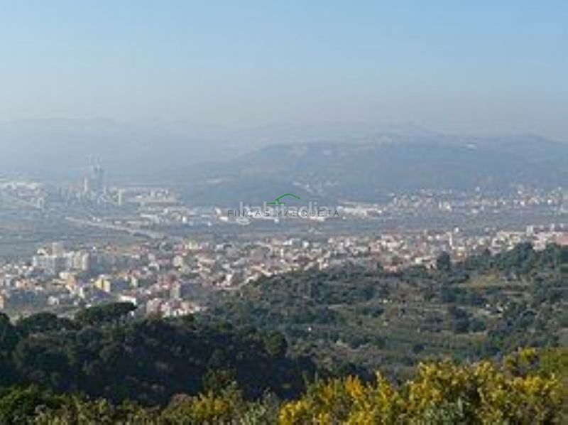 Foto 47b186ff-adbf-436a-bd15-7093689ce2f8. Local comercial a Molins de Rei