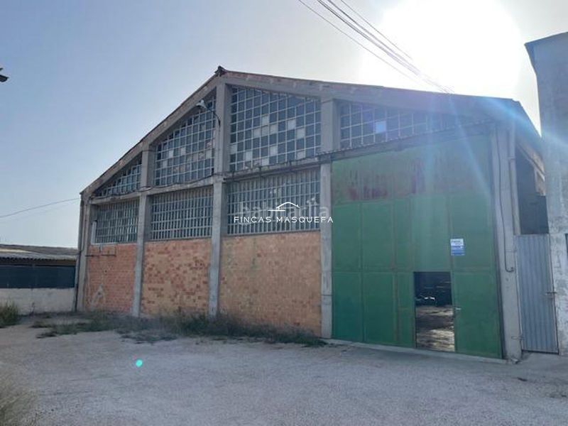Foto 900dbdc4-4bc6-46ee-90c5-6b1f2c94b90d. Nave industrial conjunto de naves en venta en Sant Llorenç d´Hortons