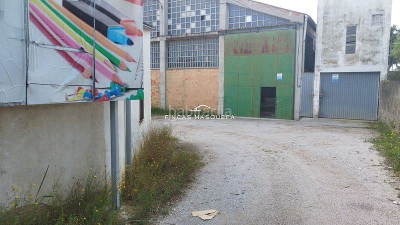 Foto a03fc7af-12a4-4fe9-bb97-1462a3f02245. Nave industrial conjunto de naves en venta en Sant Llorenç d´Hortons