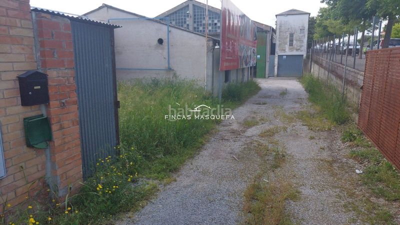 Foto dbc5c3bc-9e82-4da1-8c27-b6597588ef50. Nave industrial conjunto de naves en venta en Sant Llorenç d´Hortons