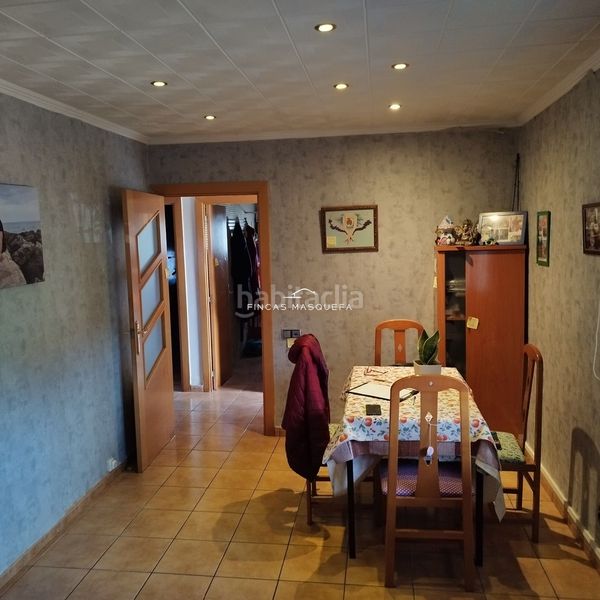 Foto 1cc189e6-4617-4813-ba2f-1e63a3e05d45. Xalet amb aparcament a Masquefa