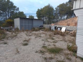 Finca rústica  Can bou. Parcela en piera