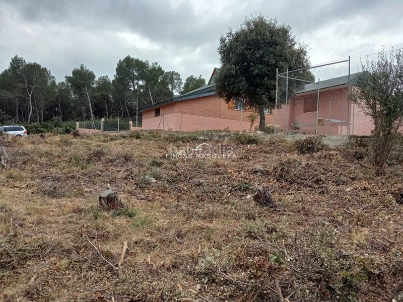 Foto afaf2c59-1b82-4fe1-8481-136d14fa6362. Finca rústica a Ponent - Set Camins Igualada