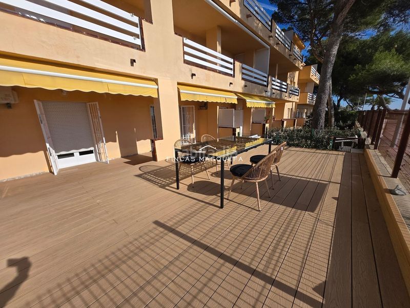 Foto 428b8bc1-4088-4742-b55d-2bda742690fd. Pis amb aparcament piscina a Poble Mont-roig del Camp