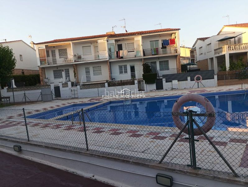 Foto 7a7b9dd1-9f5c-4d99-9ded-bf985b81935a. Casa adossada amb calefacció aparcament piscina a Coma-ruga