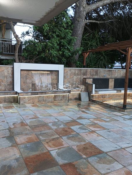 Foto dbfd19d9-bbea-4314-a82a-d035a0772755. Casa adossada amb calefacció aparcament piscina a Coma-ruga