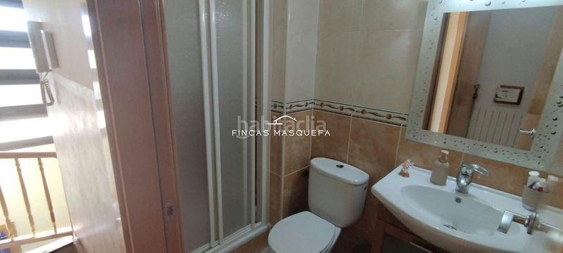 Foto 683d4dbe-46e2-42a9-9063-319ccad493a1. Casa adossada amb calefacció aparcament a Masquefa