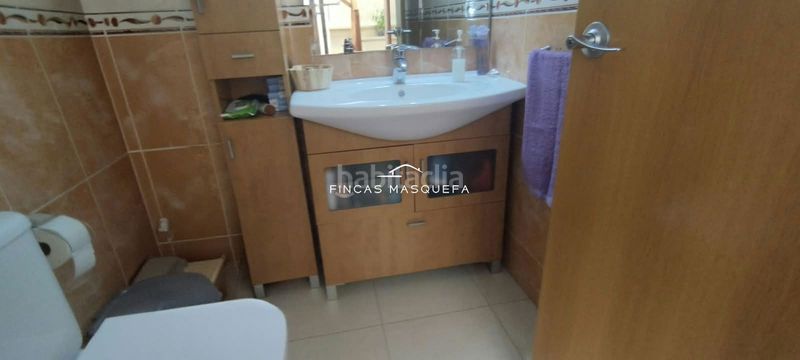 Foto 9989e0fb-4f6b-47b3-9b63-3eeca442d0a0. Casa adossada amb calefacció aparcament a Masquefa