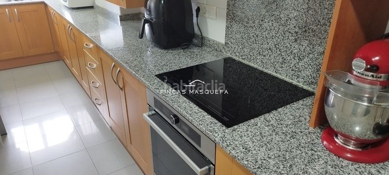 Foto 400cd035-7824-4b61-9afe-680f34e68341. Dúplex amb calefacció aparcament piscina a Masquefa