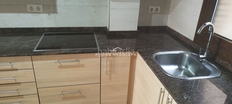 Foto e3713a0c-e7f8-4391-bee5-1d696998f4e3. Duplex in Sant Llorenç d´Hortons