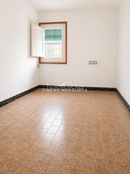 Foto 550290f3-27ba-4e4a-9aa1-dffb3682667c. Ático en major carrer sant francesc , en Pallejà
