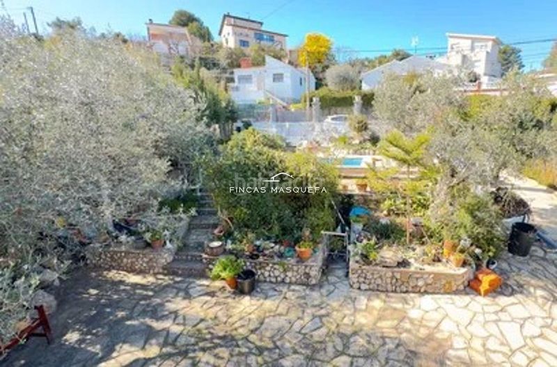 Foto f87578b6-7c7d-4868-ac33-62bfec4f8e4a. House with parking pool in Sant Esteve Sesrovires