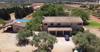 Country house  Carrer major