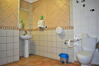 Local commercial  Azorina