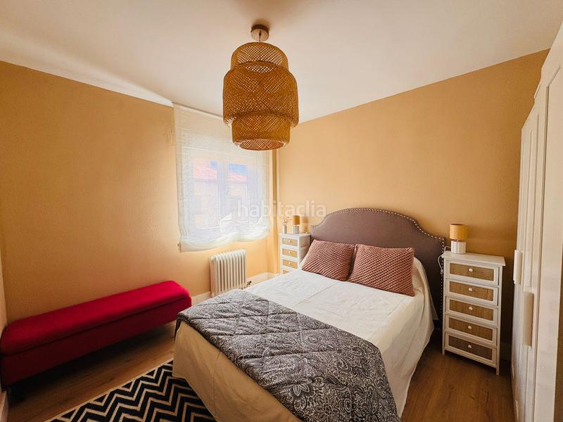 Foto b8c3222f-24ff-43c8-ad67-a087e3f5de1e. Alquiler apartamento en Centro Cáceres