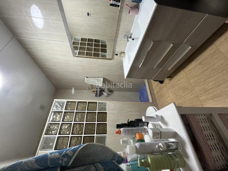 Foto dc2fcad0-94b0-40bd-b7a0-499357089d4f. Zweistöckige wohnung mit parking in Cieza