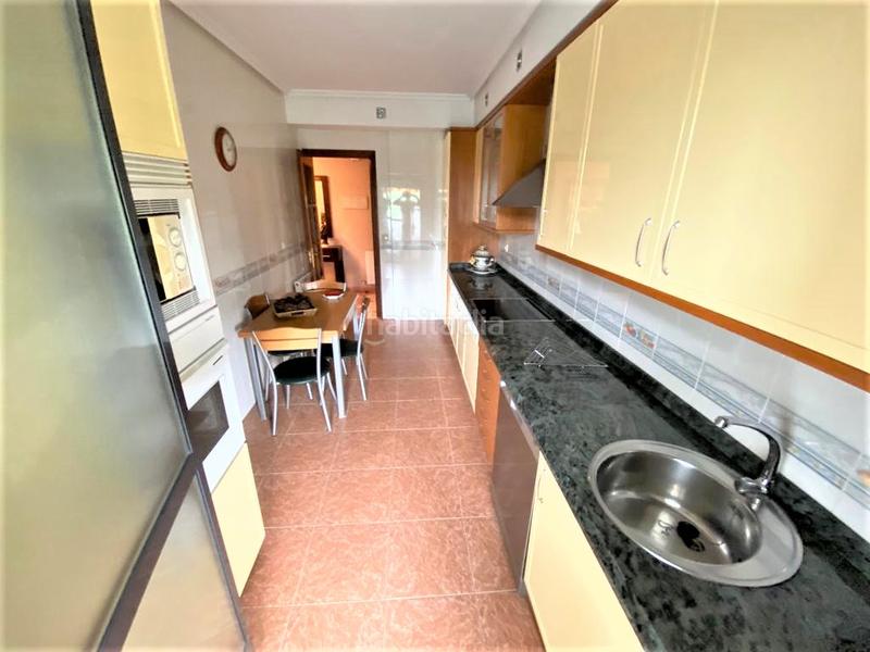 Foto 21e667e4-5ce8-4f46-bad0-a99e7f2b7078. Rent flat with heating in Casco Antiguo Cáceres