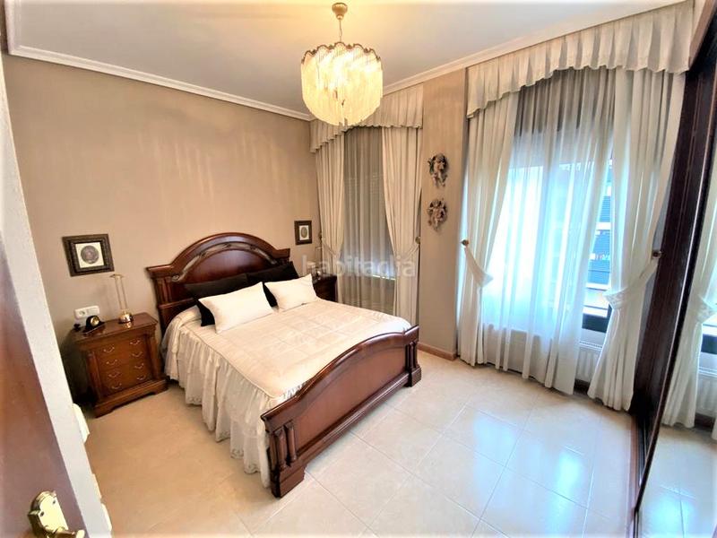 Foto 3ecd4276-c88f-4633-9cf7-07db79a9b900. Rent flat with heating in Casco Antiguo Cáceres