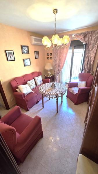 Foto 42a21a4f-9939-4b5c-ab45-54eac7e47419. Alquiler apartamento en Casco Antiguo Cáceres