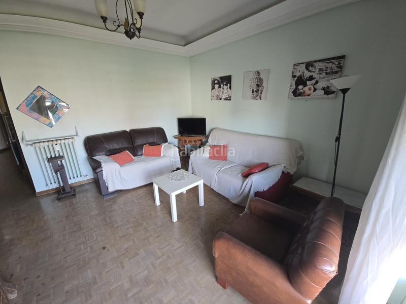 Foto a73c35b8-b8bf-49c4-8ba6-33985d282f47. Miete etagenwohnung mit heizung in Centro Cáceres