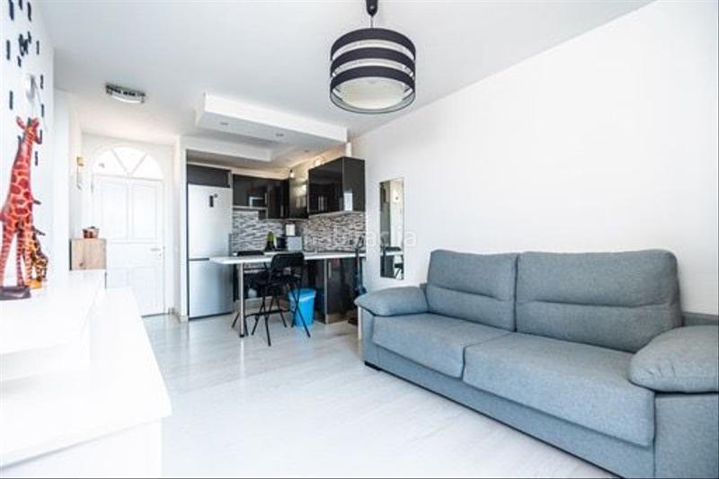 Foto 020fb7d5-7c62-43b7-9093-0959e035e139. Apartment with pool in Torviscas Centro y Alto Adeje