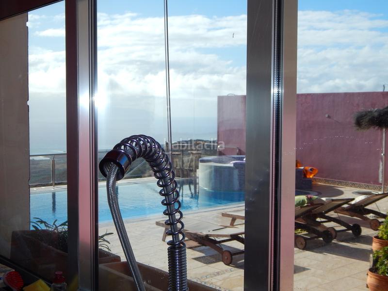 Foto 41b983d4-ed22-4034-89c4-1751a541dbc5. Chalet mit heizung parking pool in Torviscas Centro y Alto Adeje