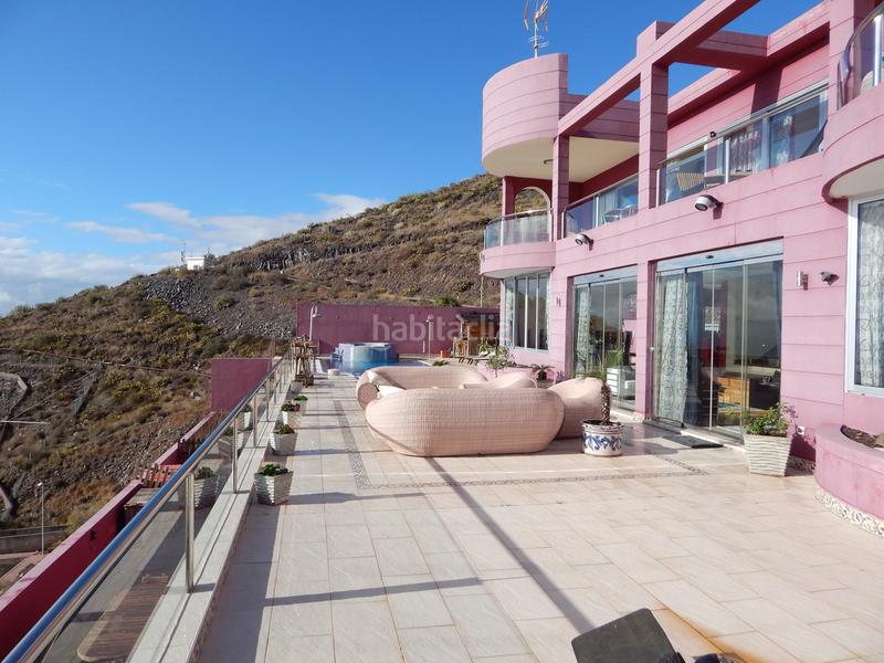 Foto 5d95cdef-146a-4057-bc57-0a848d0e56de. Chalet mit heizung parking pool in Torviscas Centro y Alto Adeje