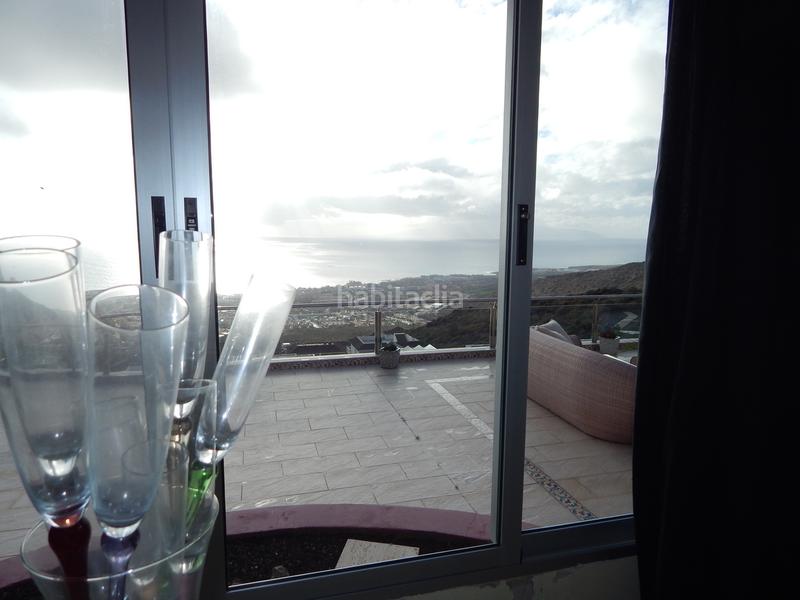 Foto 5b3a6cf3-1d9e-4f01-8b45-541f6fab832f. Chalet with heating parking pool in Torviscas Centro y Alto Adeje