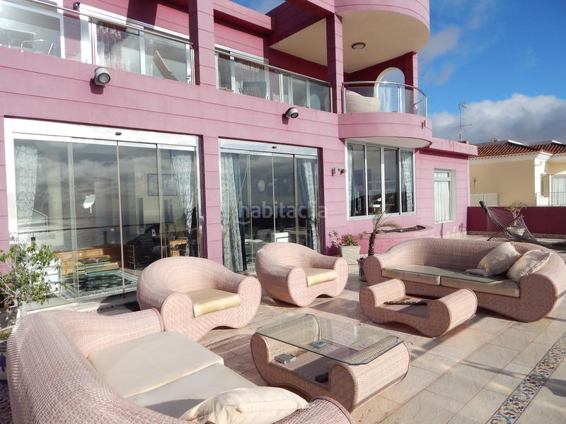Foto b7e9e054-d4b3-491b-bbd3-a5ed7ae995df. Chalet with heating parking pool in Torviscas Centro y Alto Adeje
