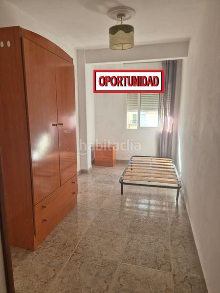 Foto 30f521fc-9ffd-4fd3-bfef-b17cb6107d2c. Appartamento in Torrefiel Valencia